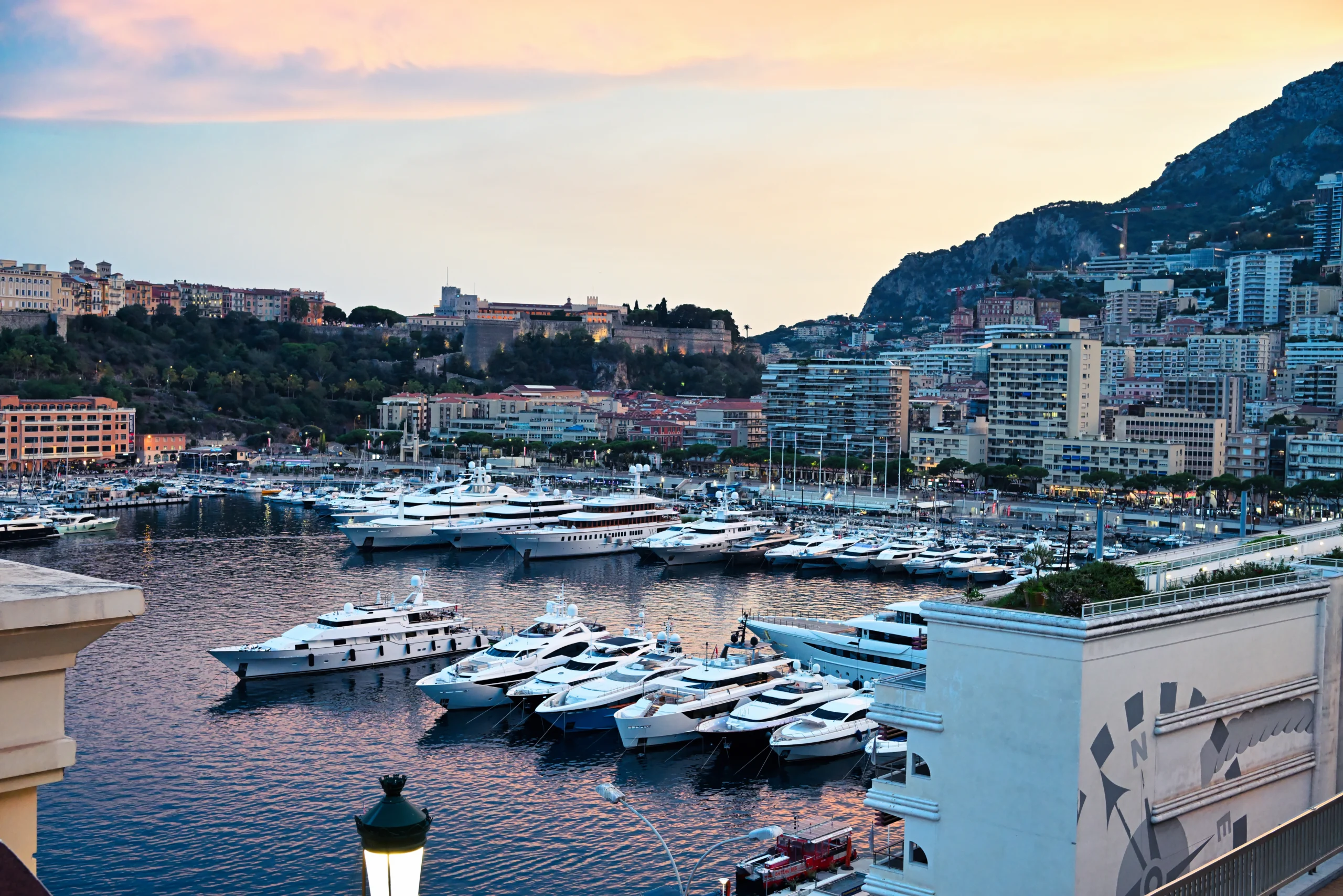 Agence SEO à Monaco : se positionner sur un marché premium