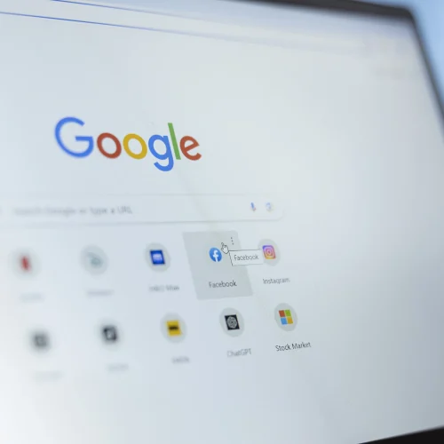 Agence SEA à Nice : optimiser vos campagnes Google Ads sur la Côte d&rsquo;Azur